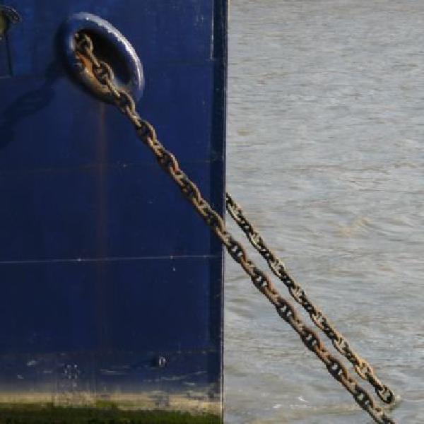 Anchored boat (crop)