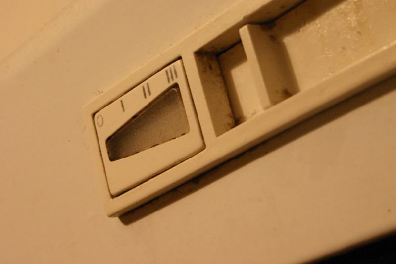 Cooker fan switch