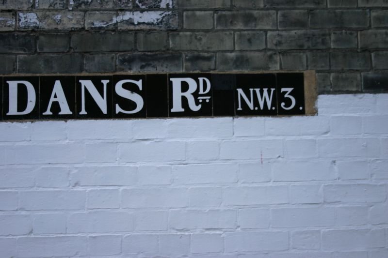 Dans Road