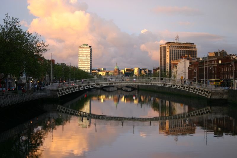 Ha'penny Bridge at sunset