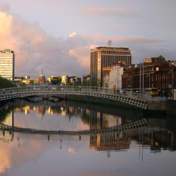 Ha'penny Bridge at sunset