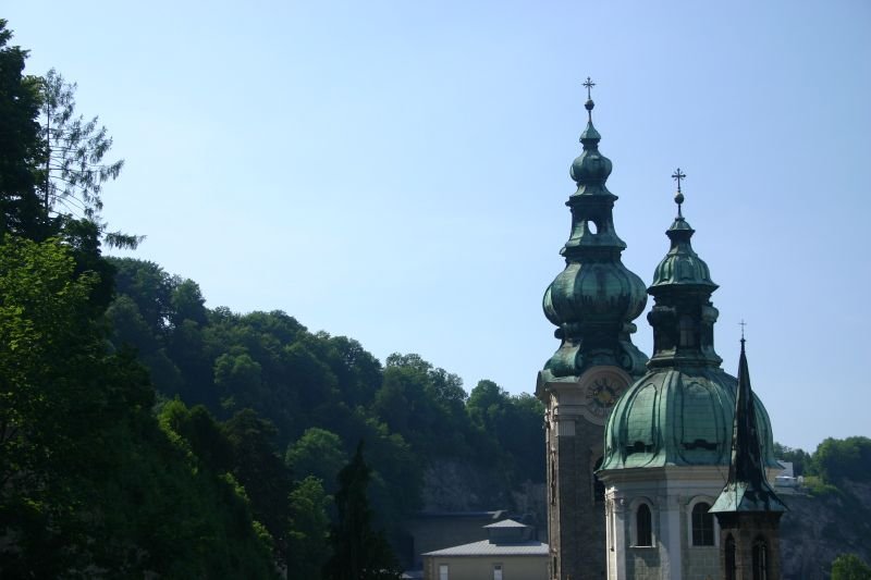 3 spires