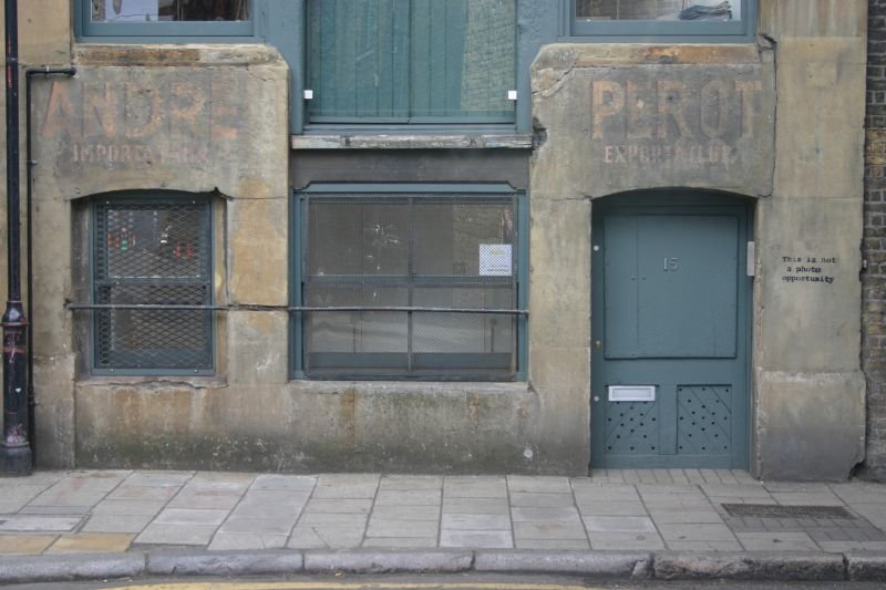 Andre Perot doorway