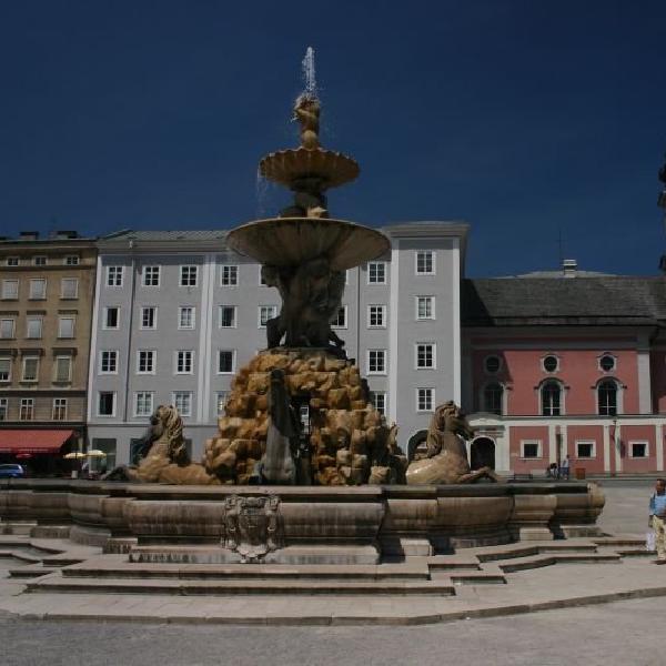 Fountain in the square
