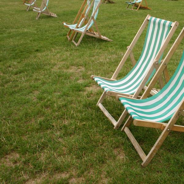 Army of deckchairs