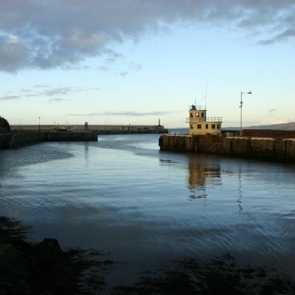 Protecting the harbour