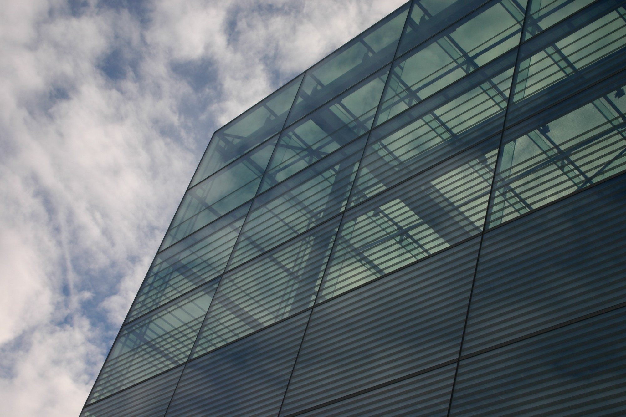 Glass wall