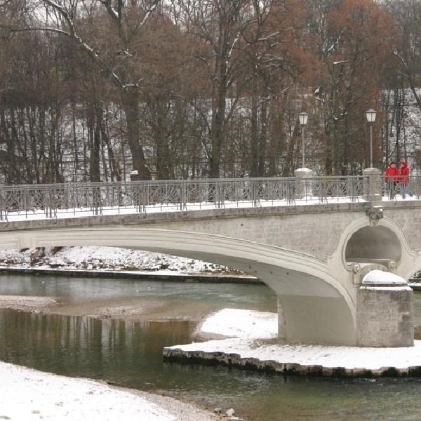Crossing the Isar