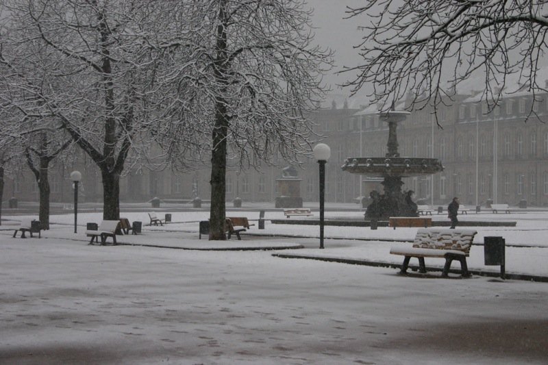 Schlossplatz in the snow