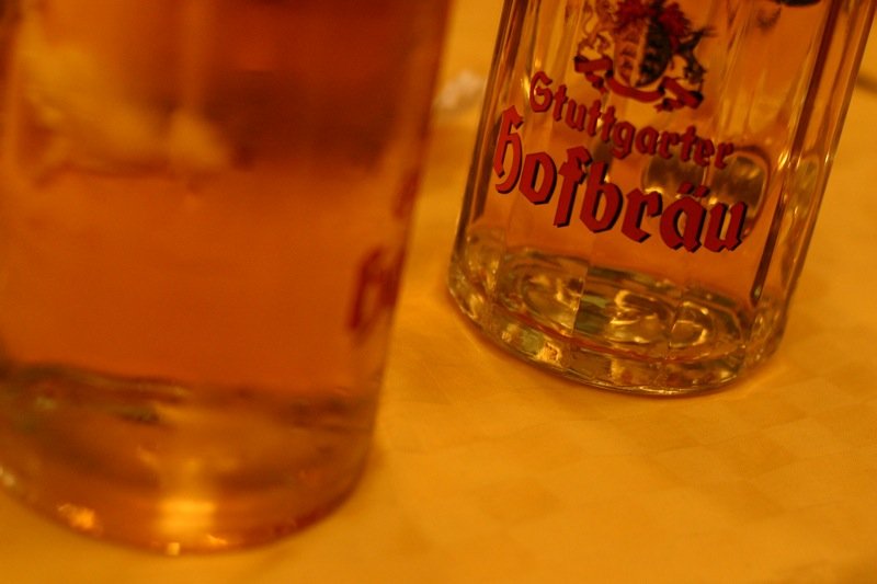 Zwei Hofbraeu