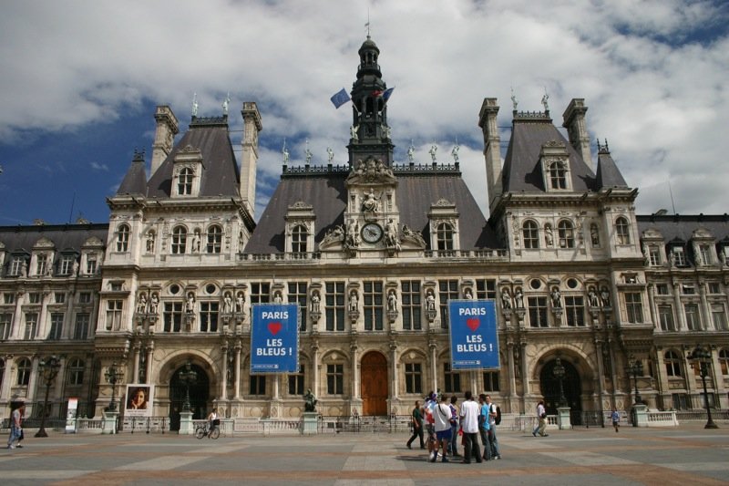 Paris aime les bleus