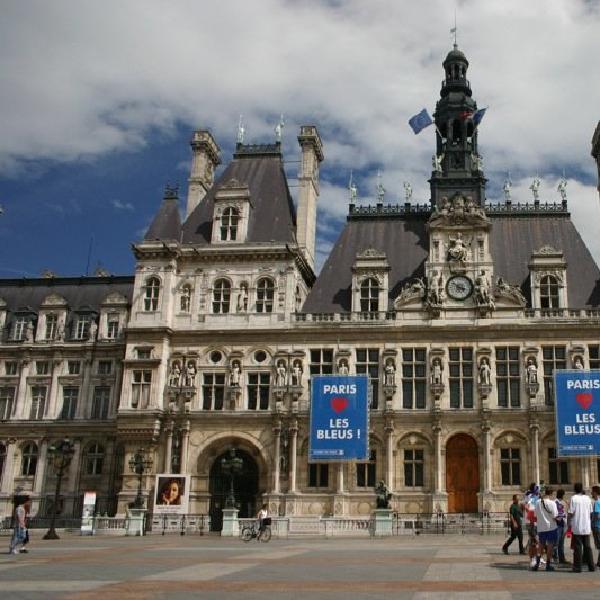 Paris aime les bleus
