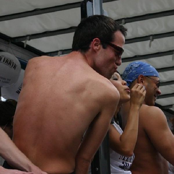Kisses and bubbles for the crowd
