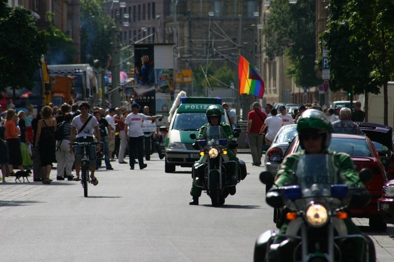 Polizei leading the way