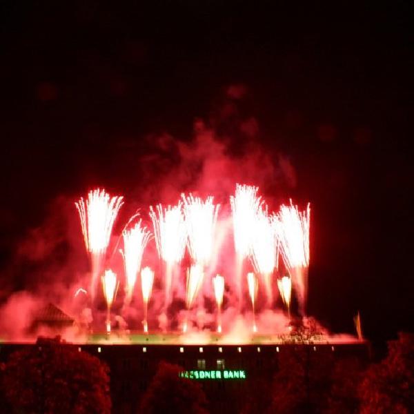 Dresdner Bank on fire