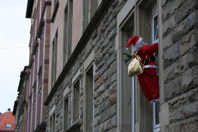 Breaking and entering