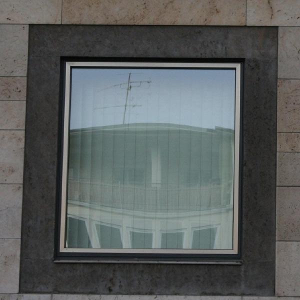 Rathaus fenster 2