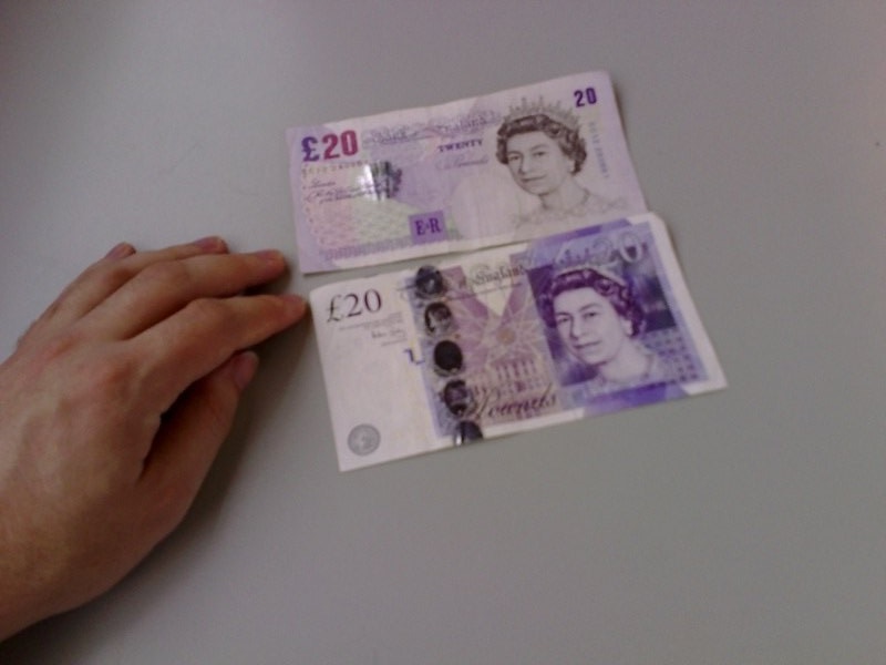 When did Britain get these fake looking notes?