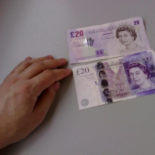 When did Britain get these fake looking notes?