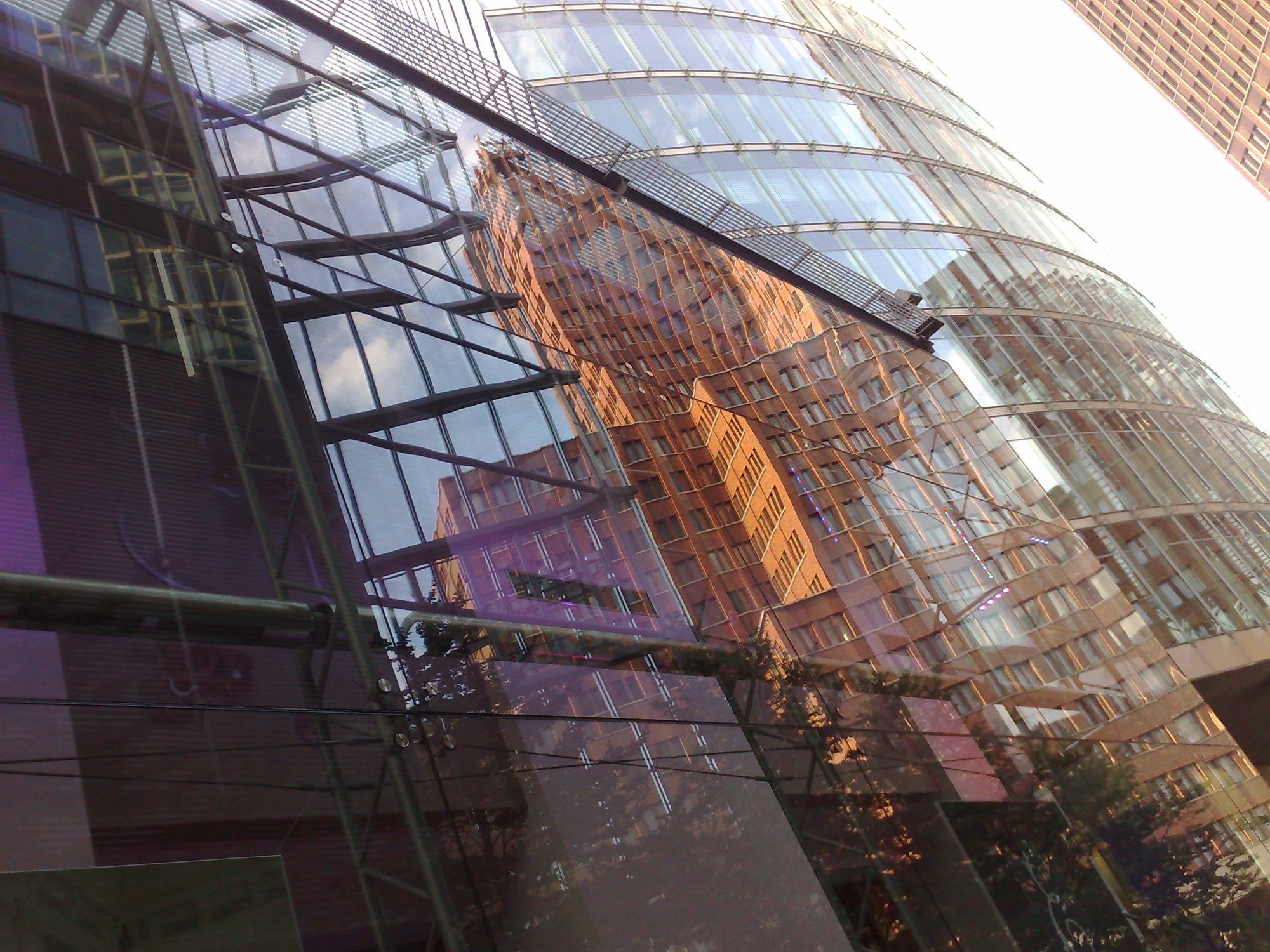 Gemischt gebäude