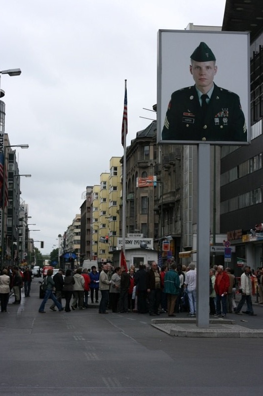 Tourist checkpoint