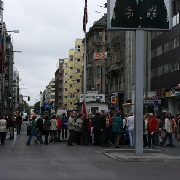 Tourist checkpoint