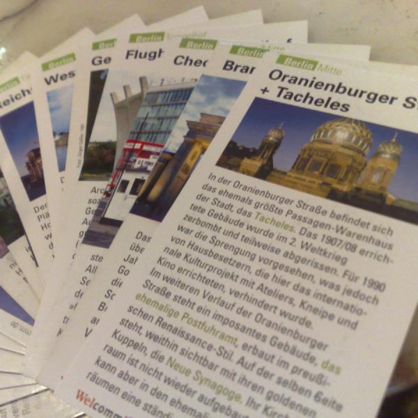 Tourist trump cards