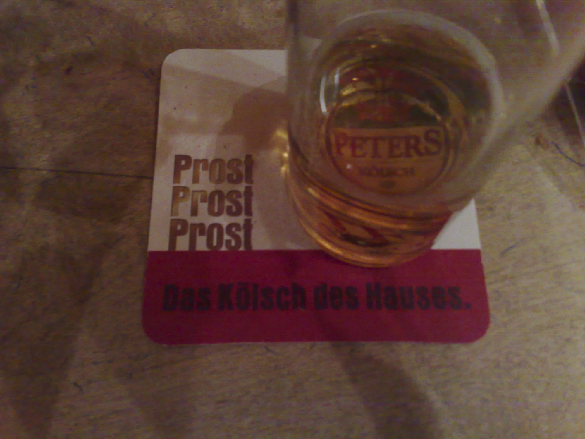 Fast entleert