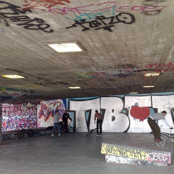 Tibet graffiti