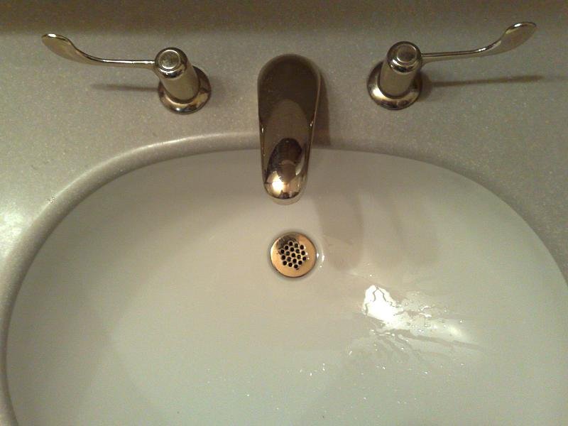 Sad sink