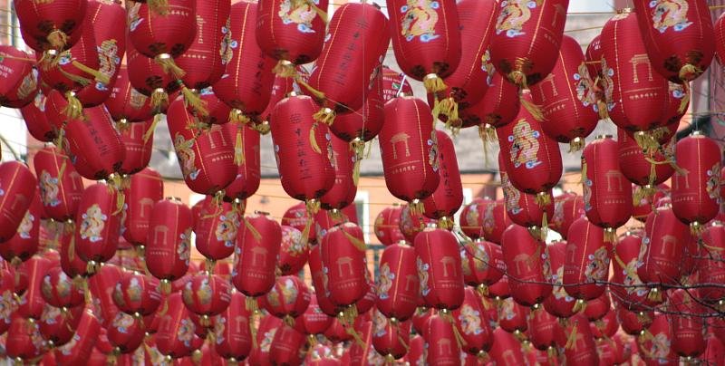 Sea of lanterns