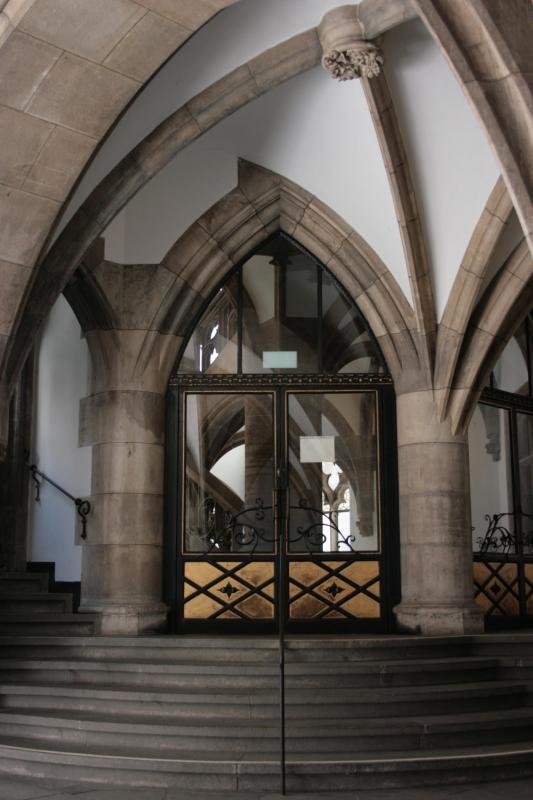 Intricate archways