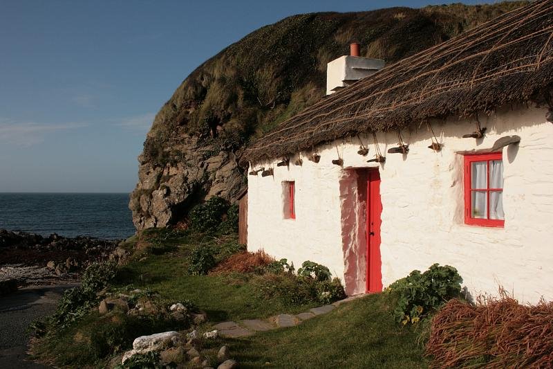 Niarbyl cottage