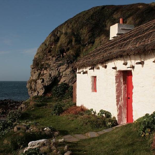 Niarbyl cottage