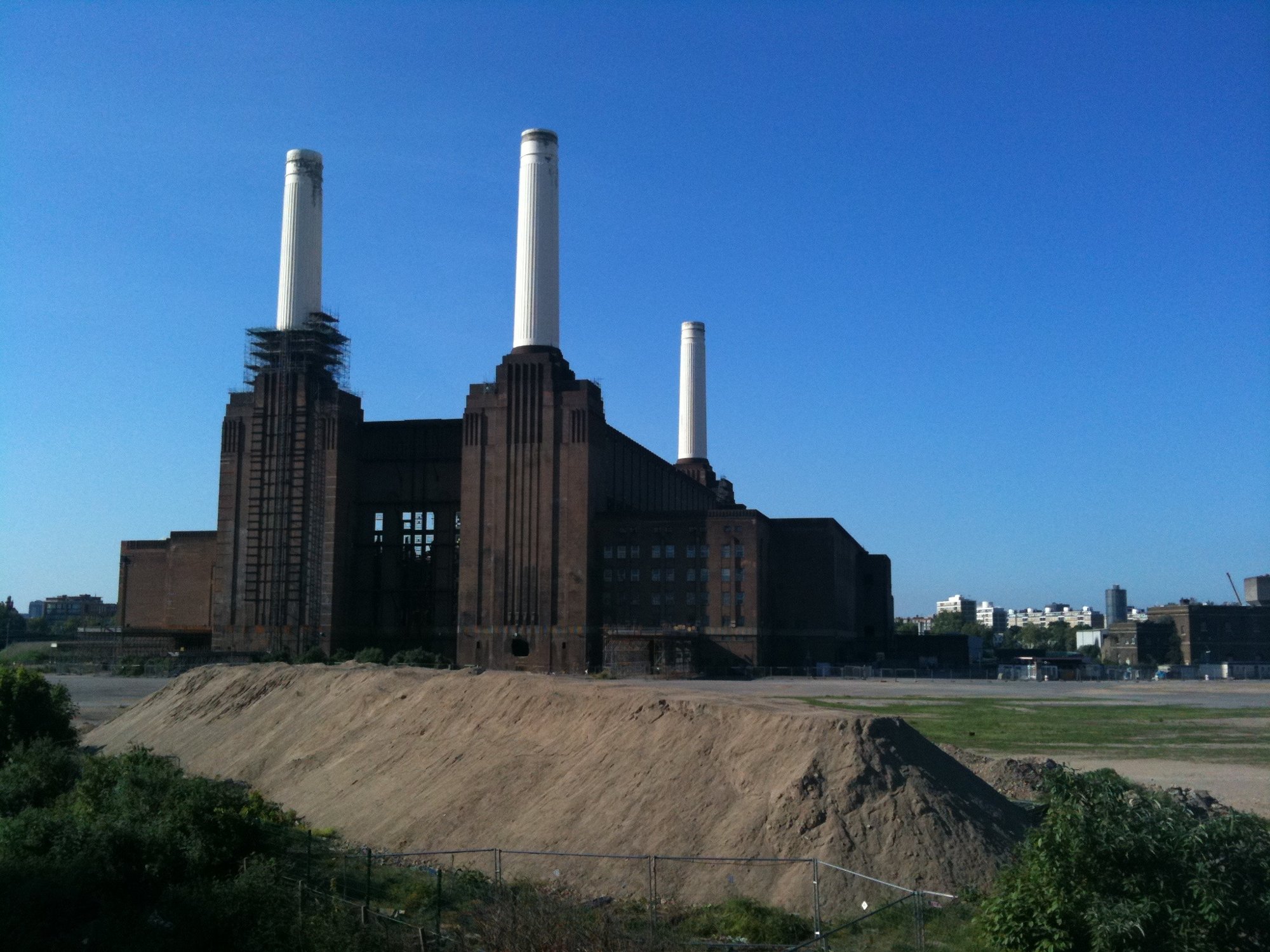 Battersea power station