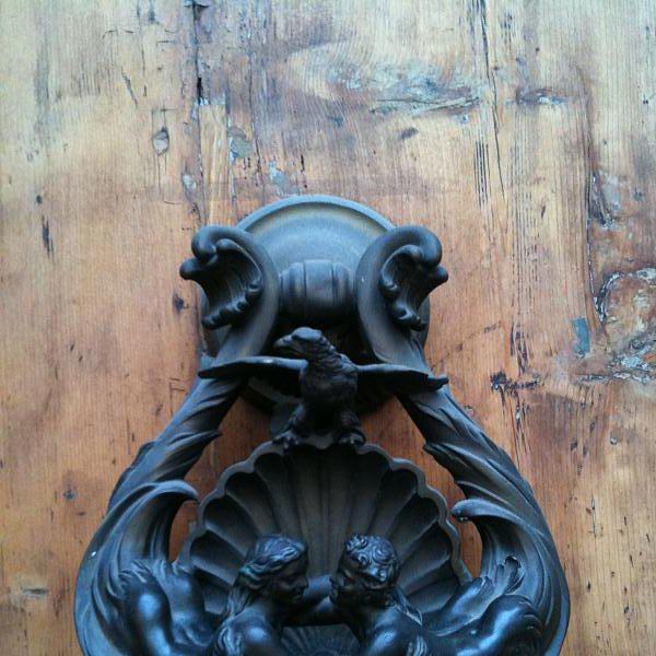 Lovers on a knocker