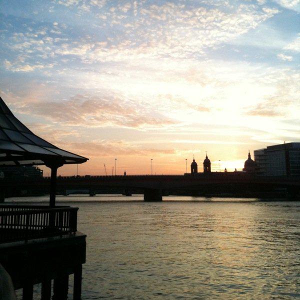Pavilion on the Thames