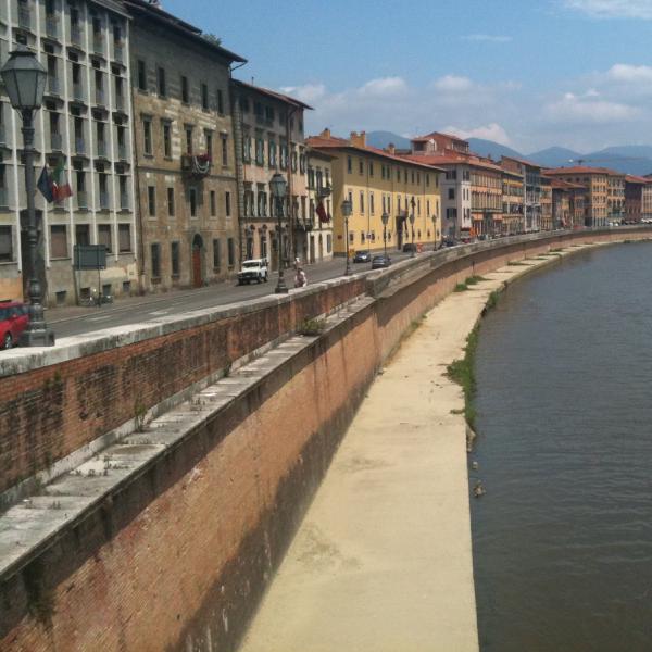 Pisa riverside