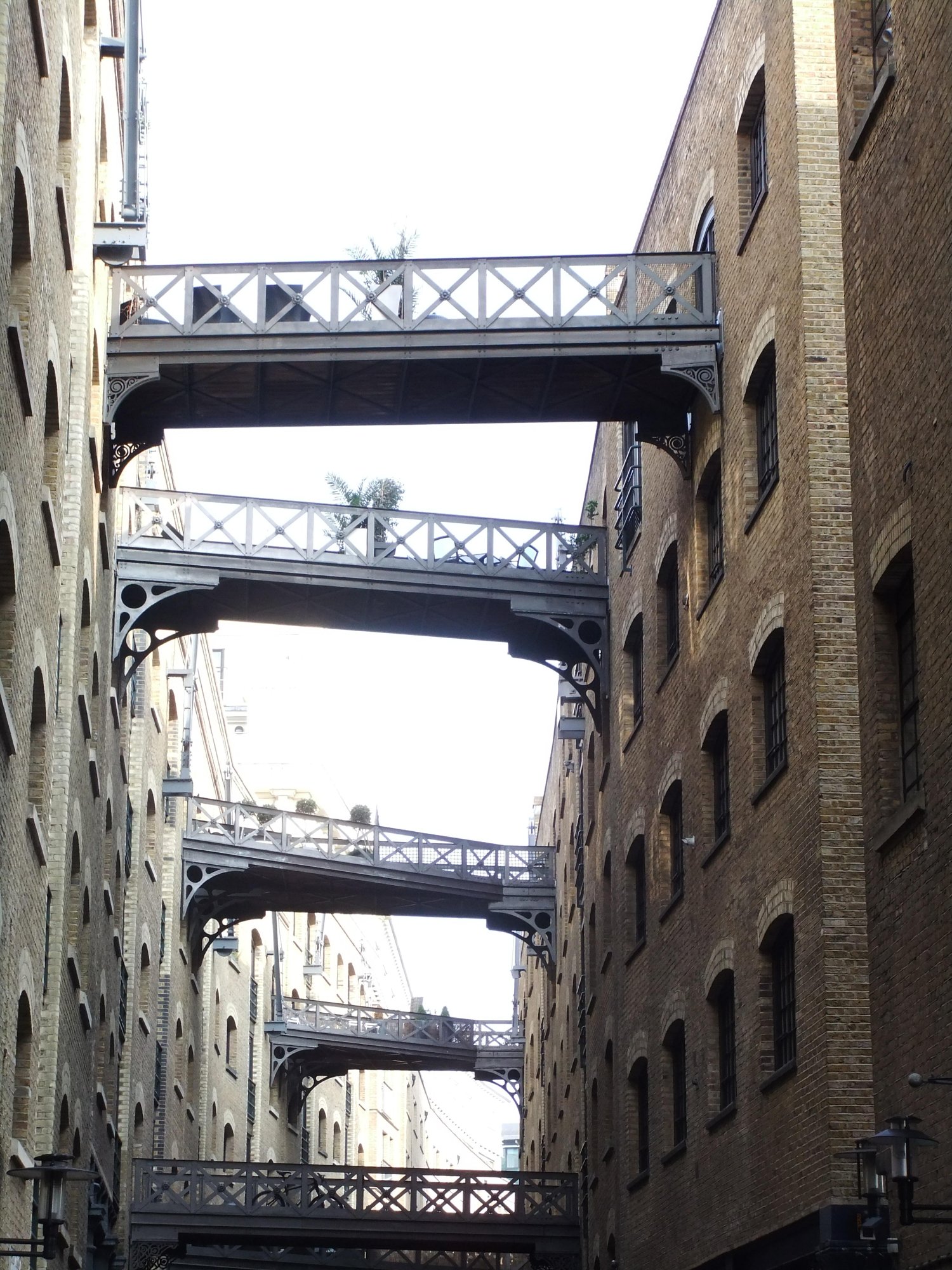 Bridging Butler's Wharf