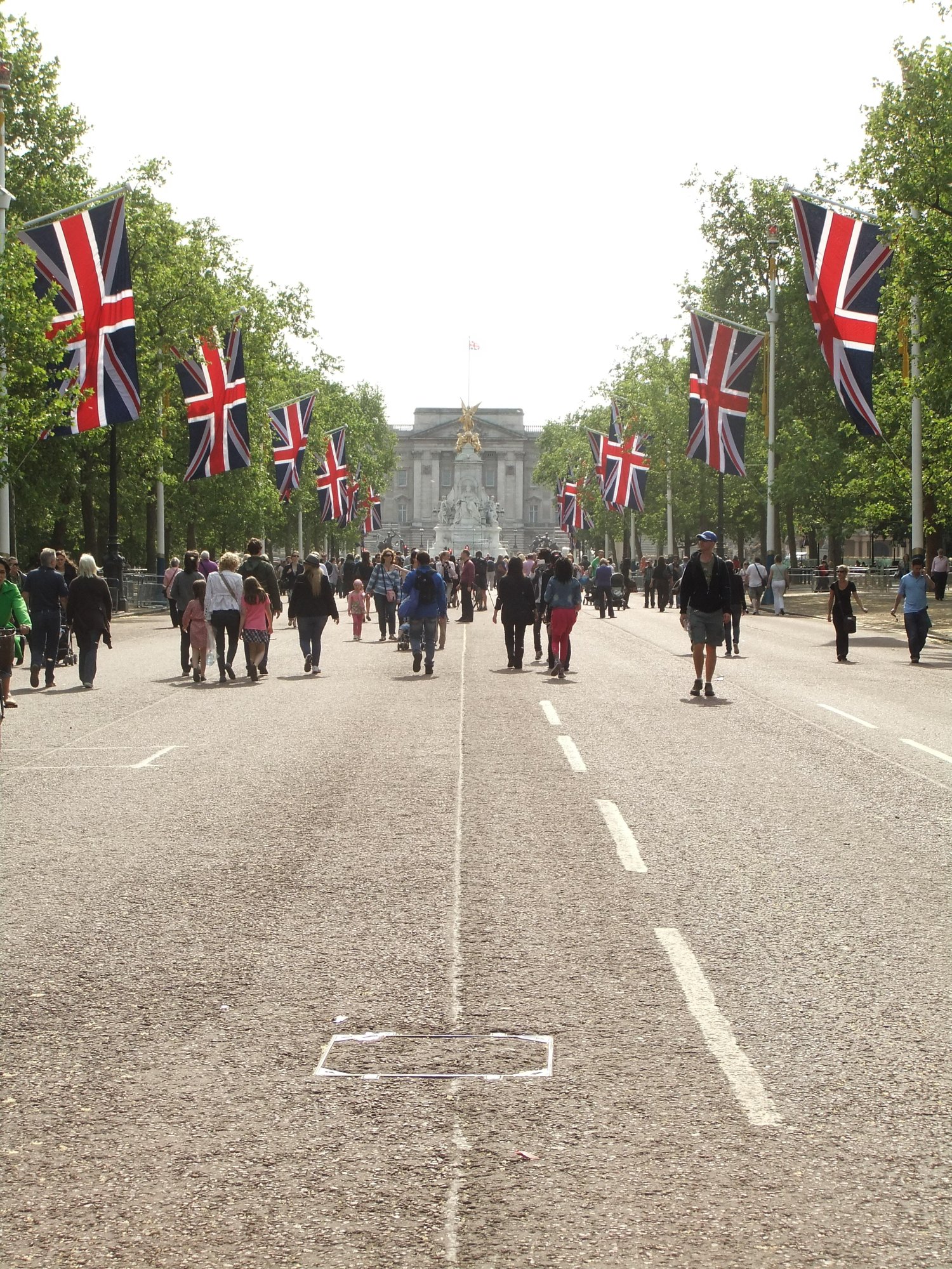 Zombies on The Mall