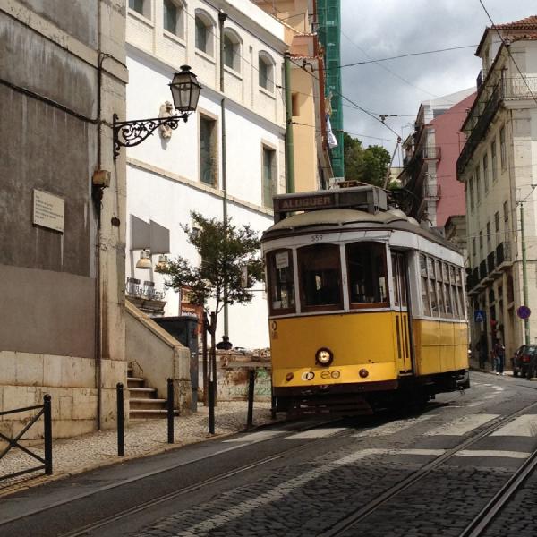 Tram to Aluguer