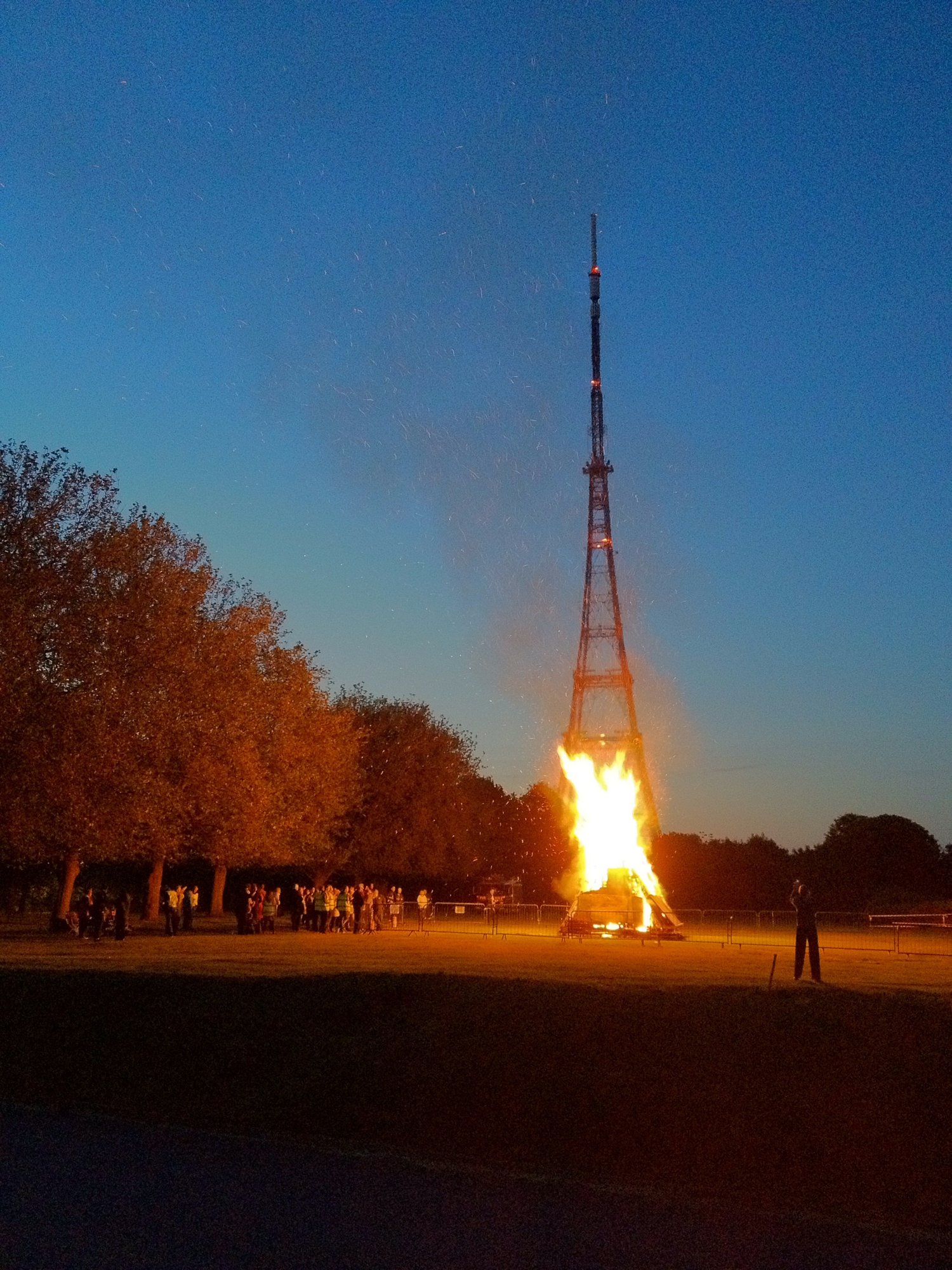 Crystal Palace beacon