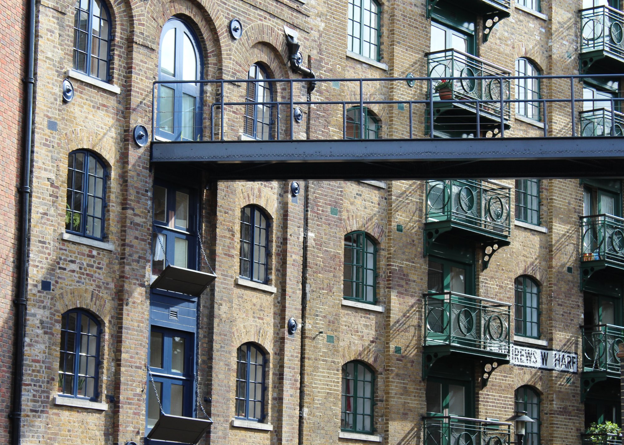 Bridge to the wharf