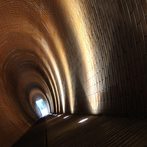 Tunnel impression