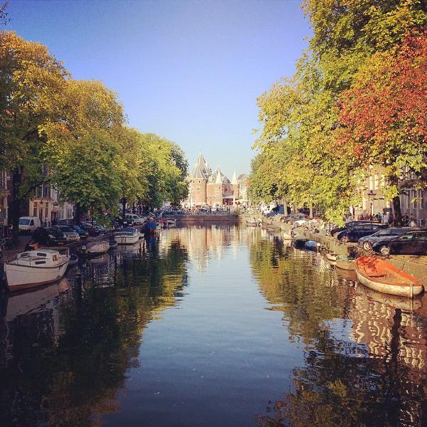 Looking toward Nieuwmarkt