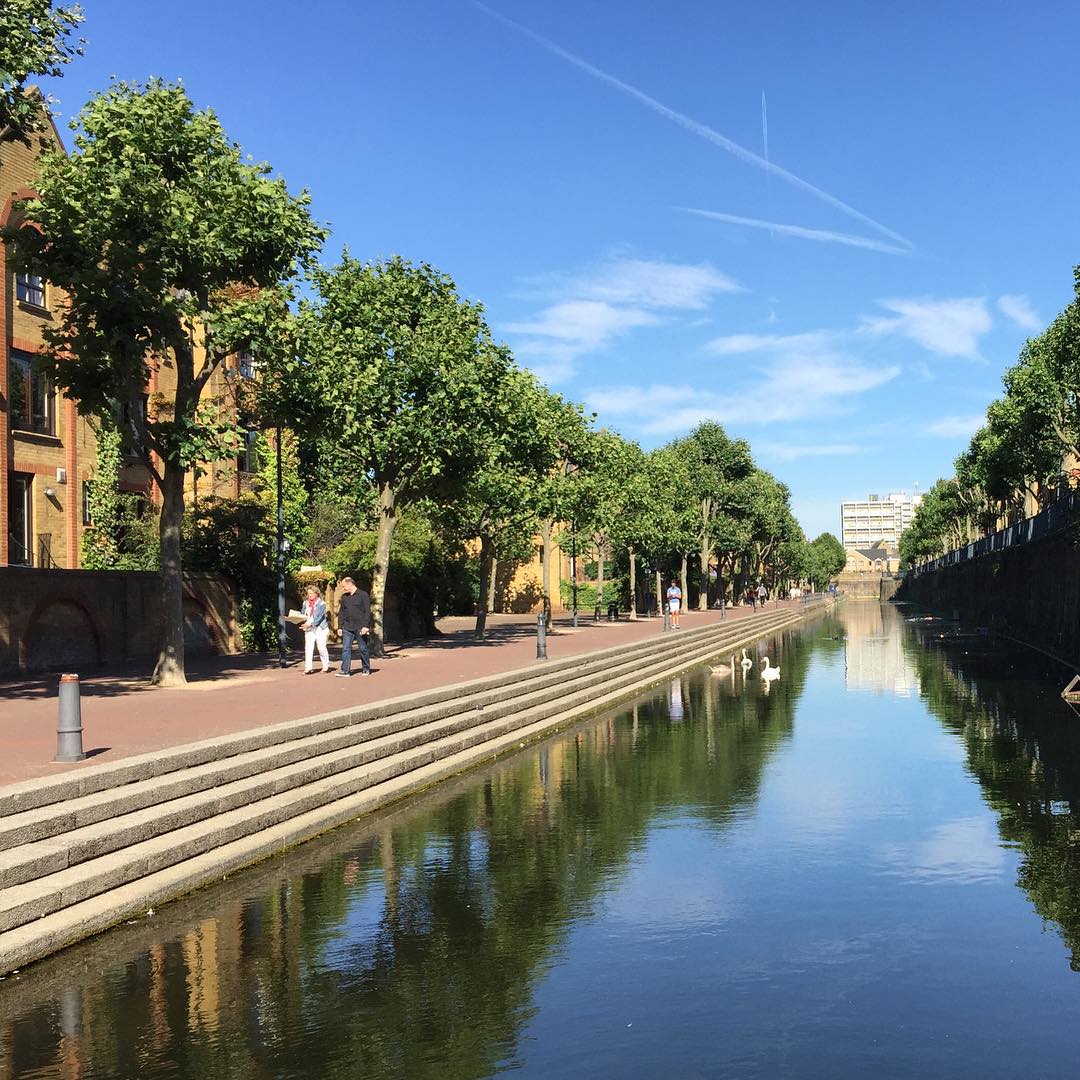 Wapping canal