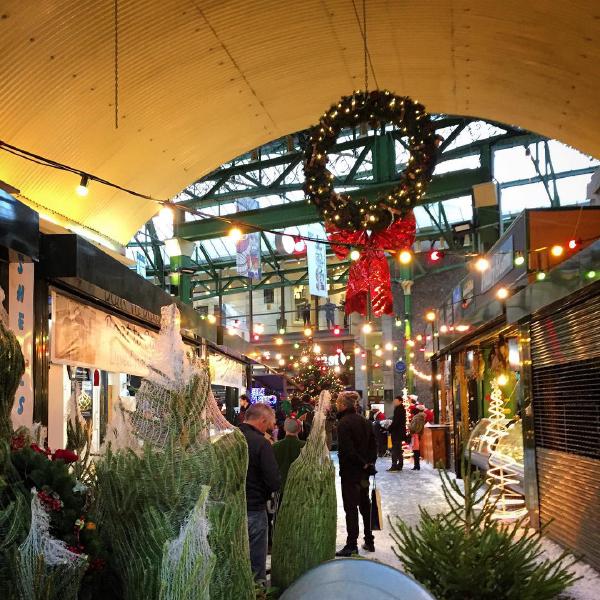 Borough Market feeling all Christmassy for Bridget Jones filming