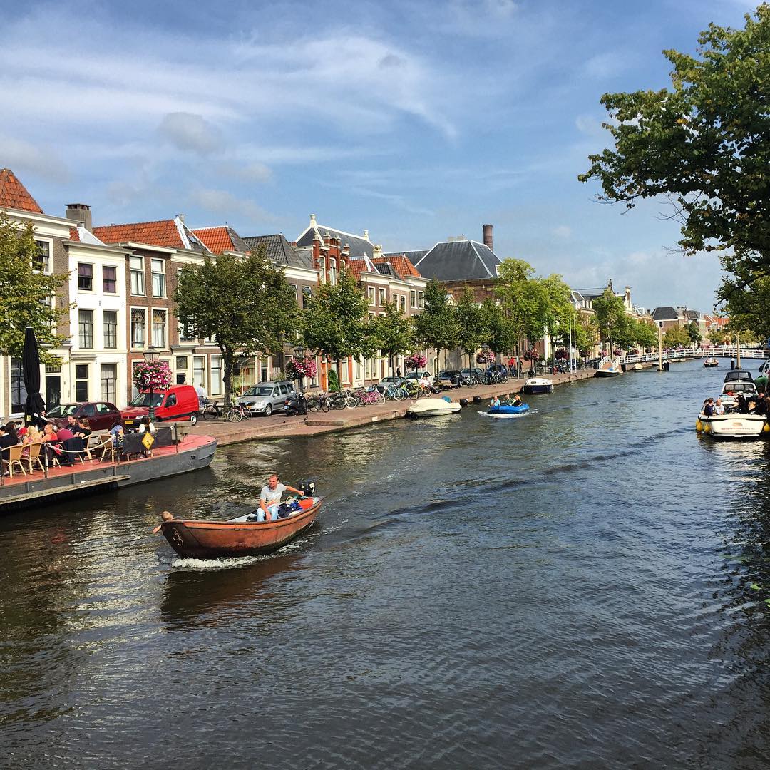 Boating through Leiden