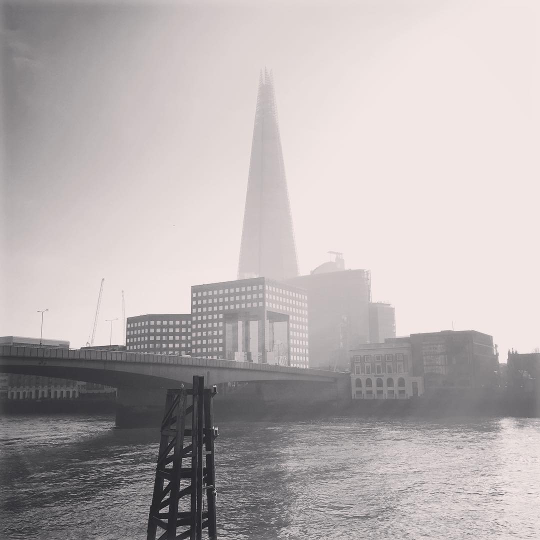 Haze on the Thames