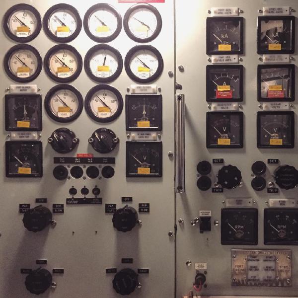 Submarine dashboard